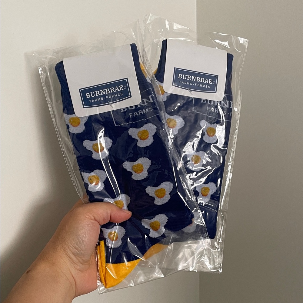 2 Pairs of Burnbrae’s Egg Socks! (One Size)